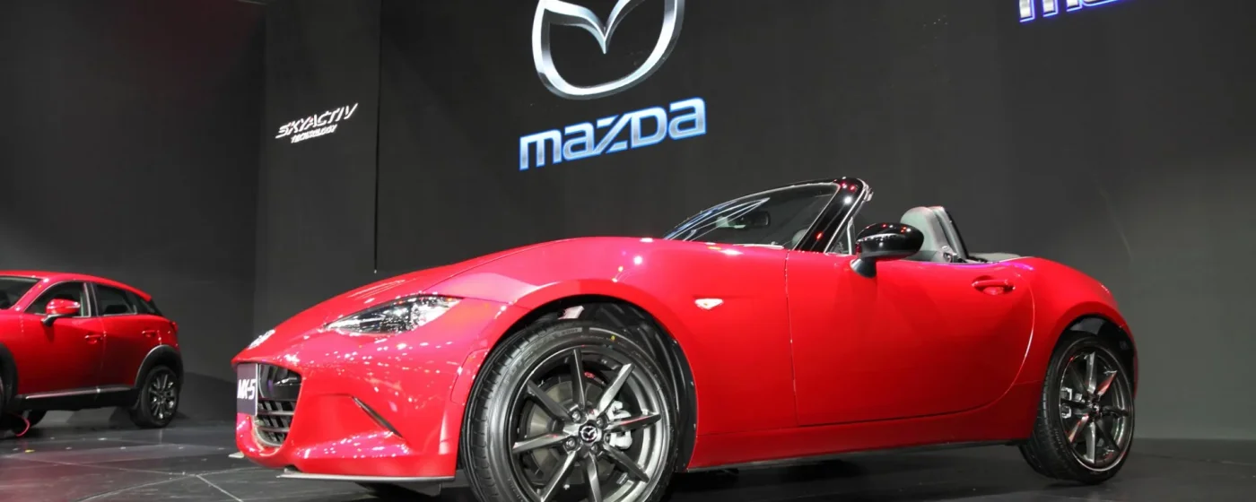 Mazda präsentiert neuen MX5 RF